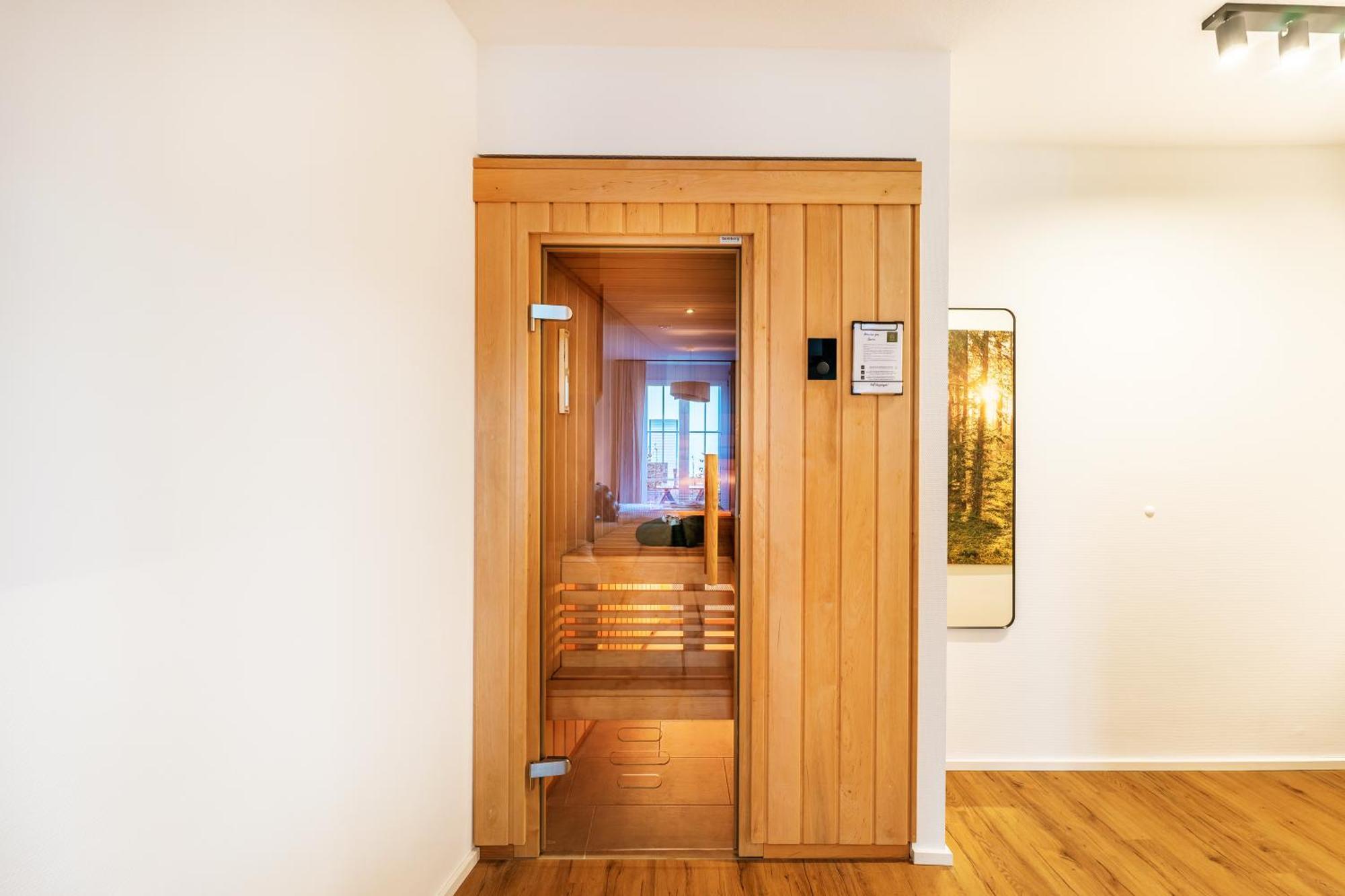 Black Forest Luxury Apartment Waldglueck Mit Sauna Königsfeld im Schwarzwald Esterno foto